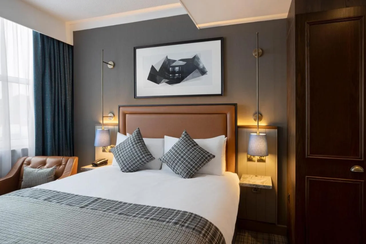 Superior King room